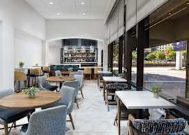 DoubleTree by Hilton Houston Medical Center Hotel & Suites 5