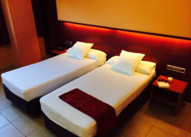 Hotel Jonquera 5