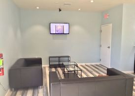 Days Inn by Wyndham Freeport 2