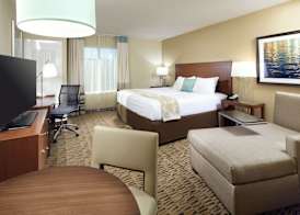 Hawthorn Suites by Wyndham Bridgeport 4