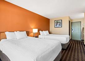 Days Inn by Wyndham Black River Falls - Access to ATV Trail 5