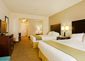 Holiday Inn Express & Suites SHAMROCK NORTH by IHG 4