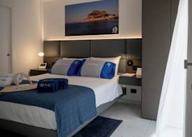 BM SUITES CEFALU 5