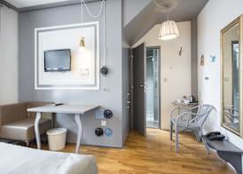 Miss Sophie's New Town & Wellness 5