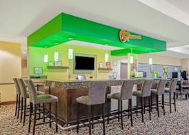 La Quinta by Wyndham Elk City 3