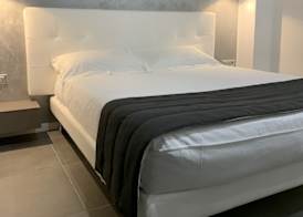 ApartHotel Bossi 4