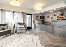 Best Western Los Alamitos Inn & Suites 2
