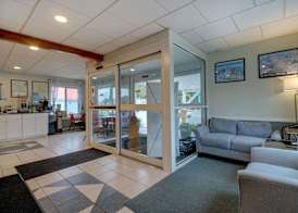 Quality Inn & Suites Lincoln I-93 4