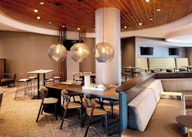 SpringHill Suites Indianapolis Downtown 3