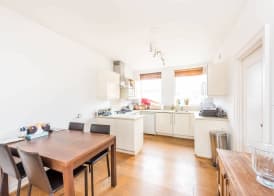 Sloane Square Luxury Flat 4 Guests 4