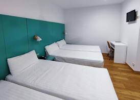 Yomo Hostal BCN Port 5