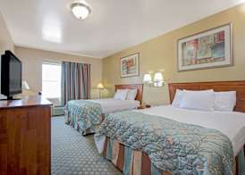 Days Inn by Wyndham Downtown St. Louis 3