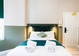The Finsbury Park Hotel 4