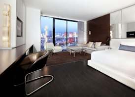 Private Luxury Panoramic Suite at Palms Place 4