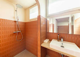 ibis Styles Marseille Centre Prado Place Castellane 5
