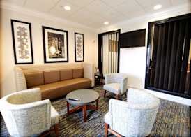 Holiday Inn Express & Suites CLEAR SPRING by IHG 3