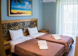 Milonas House Apartments 5