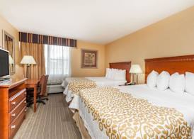 Days Inn by Wyndham Windsor Locks / Bradley Intl Airport 5
