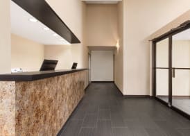 Days Inn by Wyndham Fallsview 2