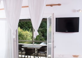 Skiathos Holidays Suites & Villas 5