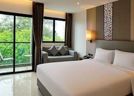 THE TJ HOTEL Pattaya 5