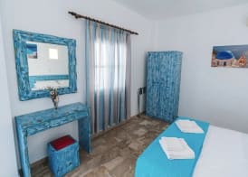 Spiridoula Villa - Santorini Seaside Retreats 5