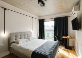Well Well Aparthotel 5