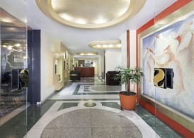 Exe Suites San Marino 2