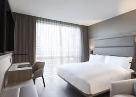 AC Hotel by Marriott Boston Cleveland Circle 4