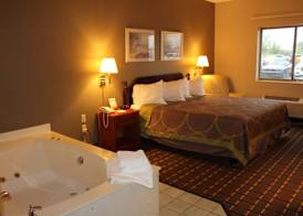 Super 8 by Wyndham Valparaiso 4