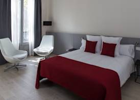 Izaila Plaza Catalunya 4