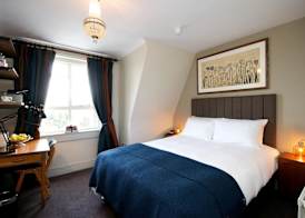 Kew Gardens Hotel 4