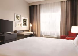 Country Inn & Suites by Radisson, Bradenton-Lakewood-Ranch, FL 4