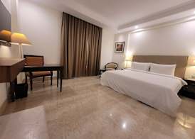V Sarovar Portico MI Road Jaipur 3