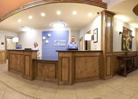 Holiday Inn Express & Suites KINGSVILLE by IHG 2