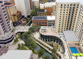 Embassy Suites by Hilton San Antonio Riverwalk Downtown 4