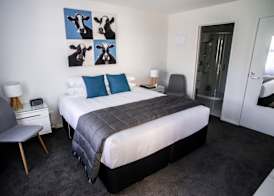 Central Park Apartments 5