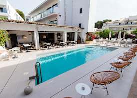Petit Garden Hotel by Flacalco 2