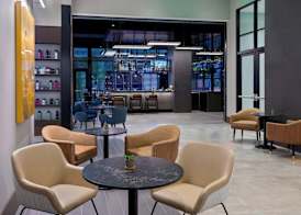 Courtyard by Marriott Atlanta Midtown 2