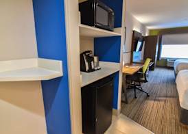 Holiday Inn Express & Suites INDIANAPOLIS NORTHWEST by IHG 5