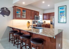 The Grandview Condos on Seven Mile Beach 3