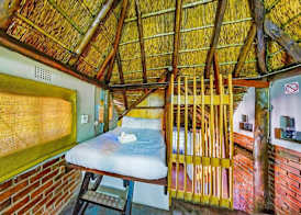 Amper Bo Guest House 3
