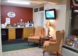 Super 8 by Wyndham Tifton 4