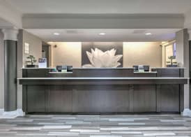 La Quinta Inn by Wyndham Dallas Uptown 5