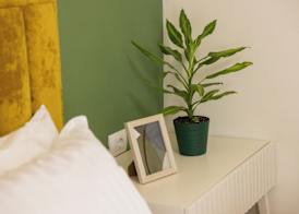 Room-three Doors Apartments, Papaya 1-be 4