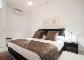 Valencia Luxury - Boutique Center 5