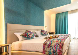 Arya Stadium Hotel 3