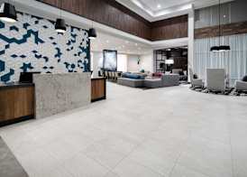 Hyatt Place Bakersfield 3