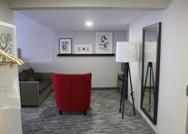 Country Inn & Suites by Radisson, Dunbar - Charleston 4