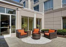 Hilton Garden Inn Norwalk 2